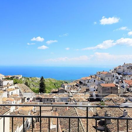 Suite Rotari - Affitti Brevi Italia Monte SantʼAngelo Екстериор снимка