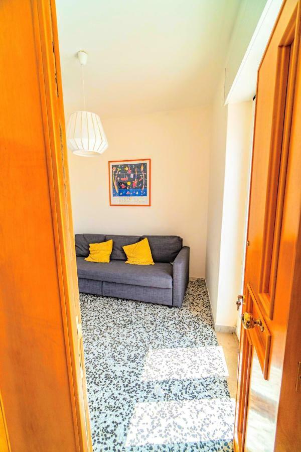 Suite Rotari - Affitti Brevi Italia Monte SantʼAngelo Екстериор снимка